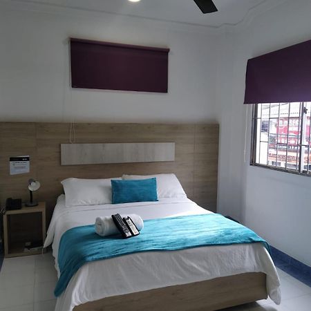 Hotel La Casa 1 Montería Екстериор снимка