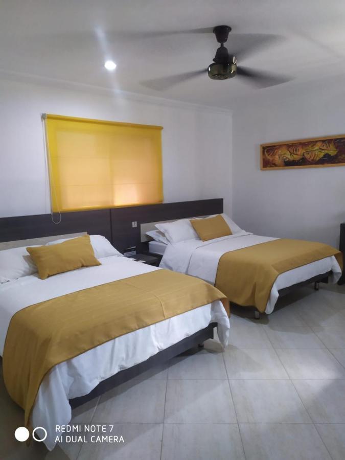 Hotel La Casa 1 Montería Екстериор снимка