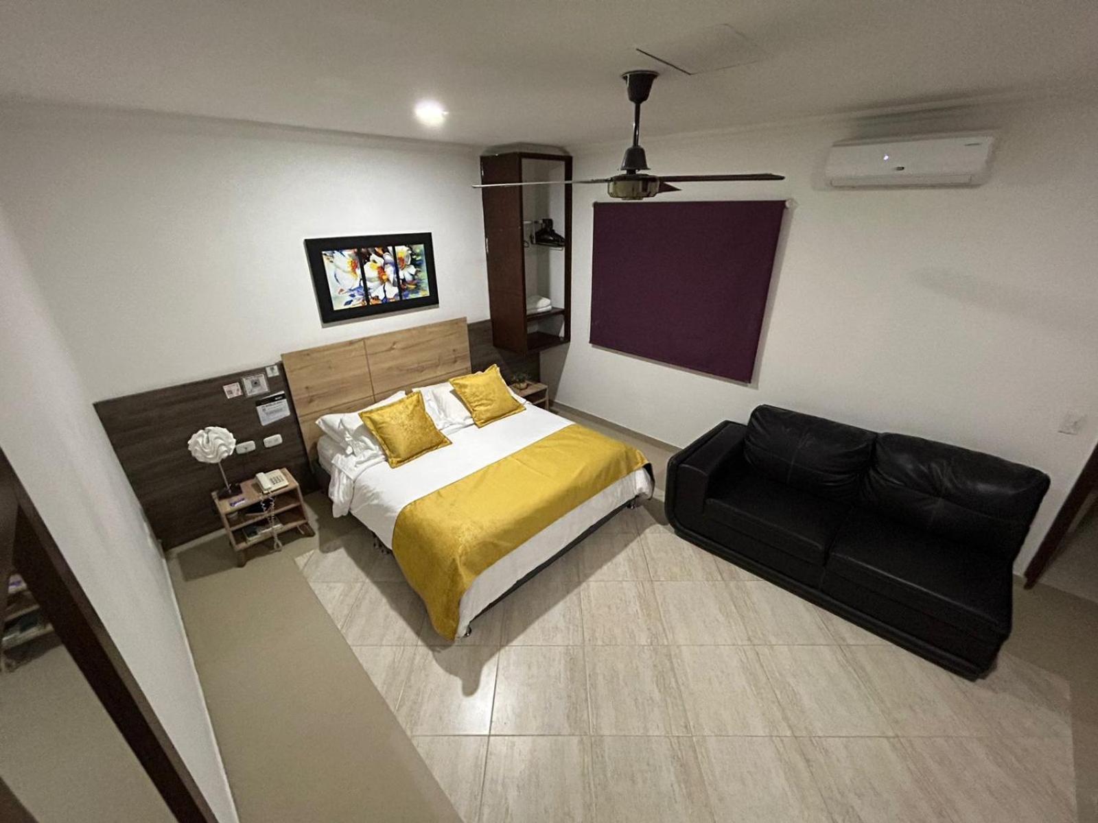 Hotel La Casa 1 Montería Екстериор снимка