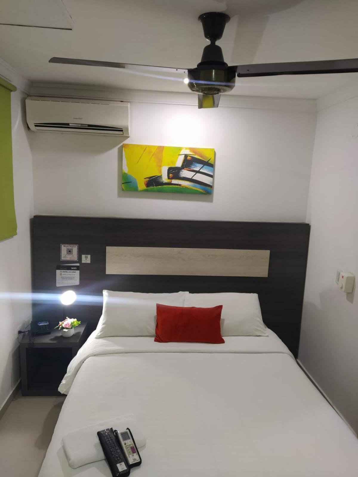 Hotel La Casa 1 Montería Екстериор снимка