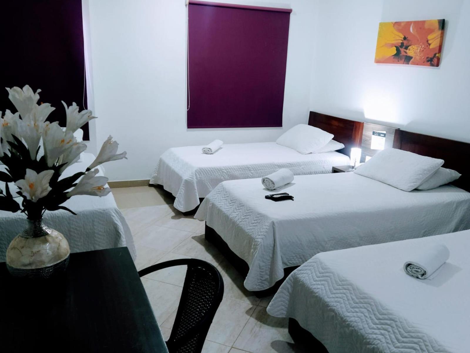 Hotel La Casa 1 Montería Екстериор снимка
