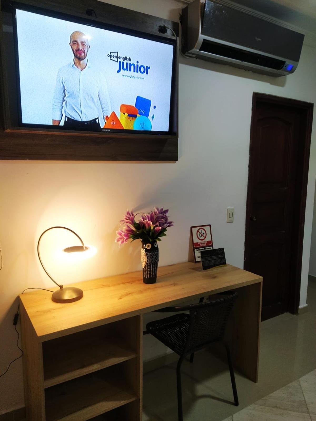 Hotel La Casa 1 Montería Екстериор снимка